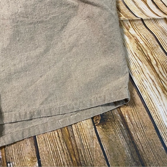 Baxter Brand Natural Tan Linen Cotton Pleated Chino Shorts - Picture 2 of 4